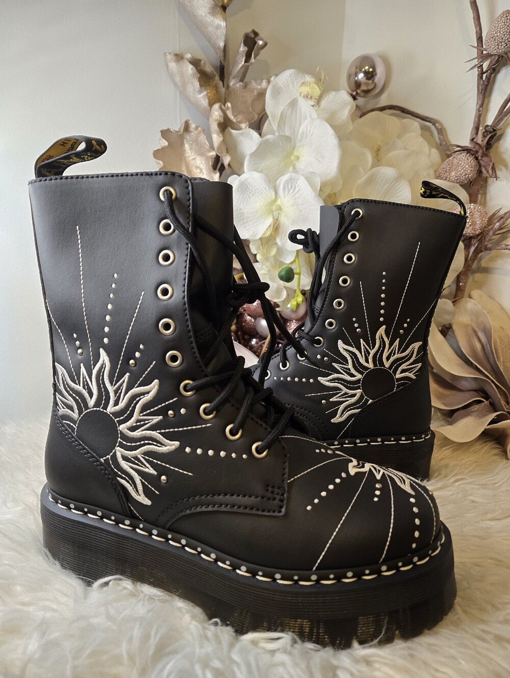 Dr. Martens Jadon Hi Solar Flare Platform womens Boots Celestial SunSize8 new - Picture 8 of 9